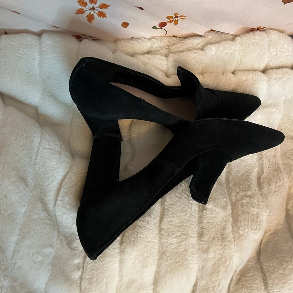 Donald Pliner Womens 9M Heyde Black Suede Block Heel Office Workwear Pumps City